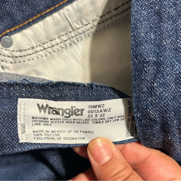 Men’s Wrangler Bootcut Blue Jeans(heavy starch) - Picture 4 of 4